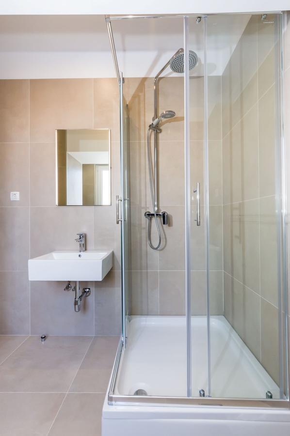 Kostela Luxury Suite By Belmont Realty Zára Kültér fotó